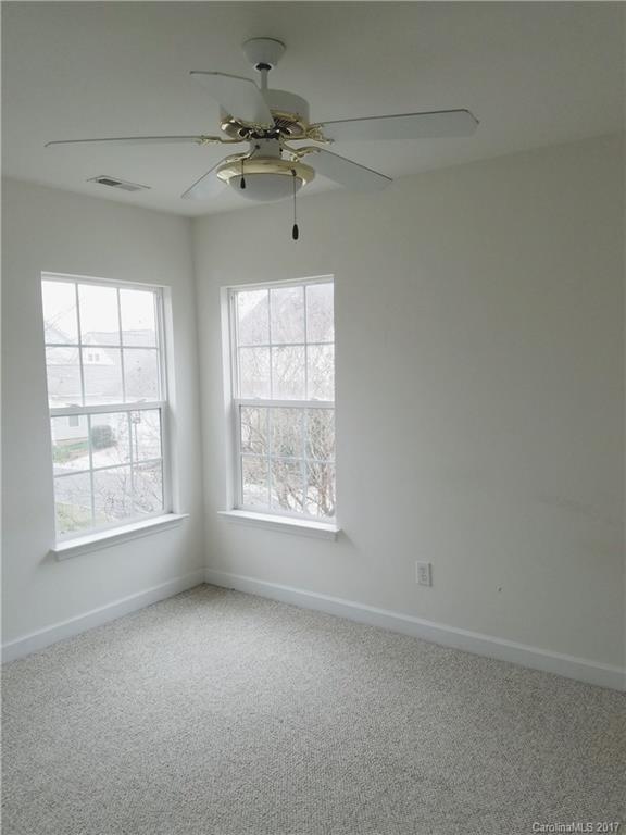 Lake Park - Residential