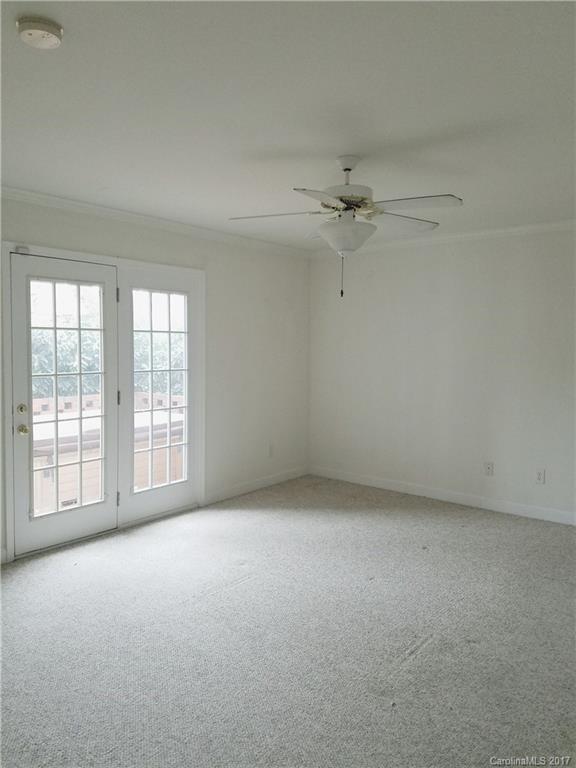 Lake Park - Residential