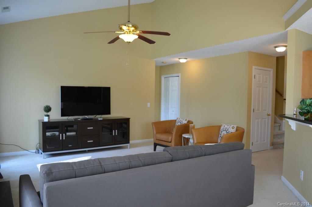 The Villages Of Leacroft - Residential