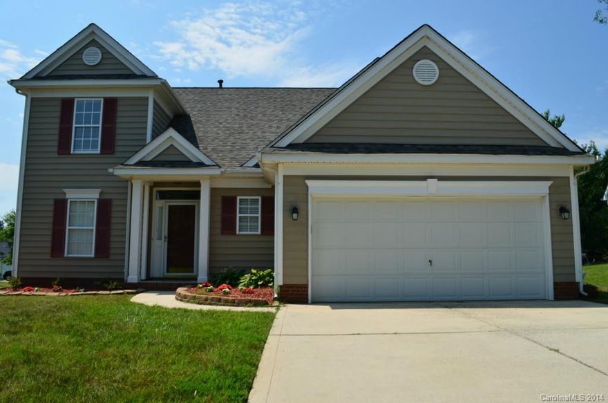 Sunny and inviting and bursting with warmth throughout!! This home offers 3 bedrooms with Master down, Spa-Like Master Bath with Garden Tub and Separate Shower, Kitchen with granite, Breakfast area, Huge Living Room with gas log fireplace, new deck and Enormous fenced backyard. You will live happily ever after in this family perfect home! Great Location in community with Pool, Playground and Lighted Tennis Courts. 1 year warranty included!