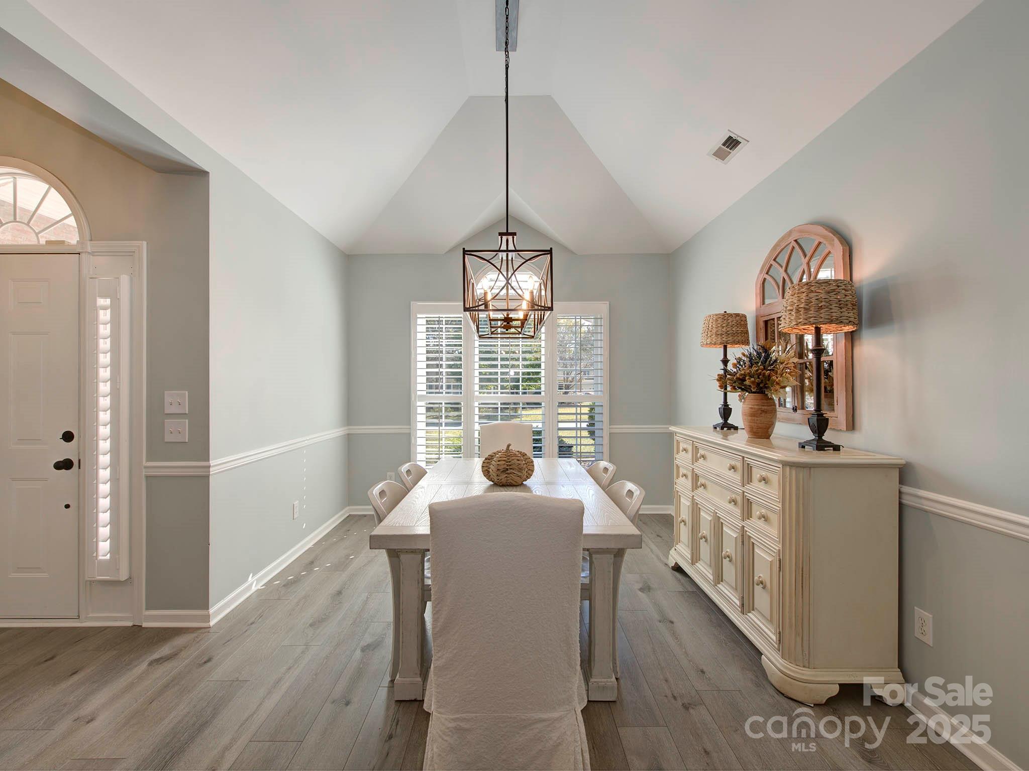 4411 Turnberry Court SW