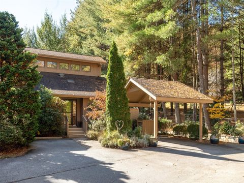 604 Spanish Oak Lane Hendersonville NC 28791