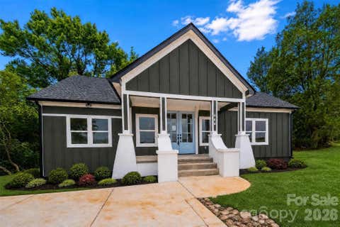Photo of 317 Old Airport Road #33, Statesville, NC 28677 (MLS # 4409796)