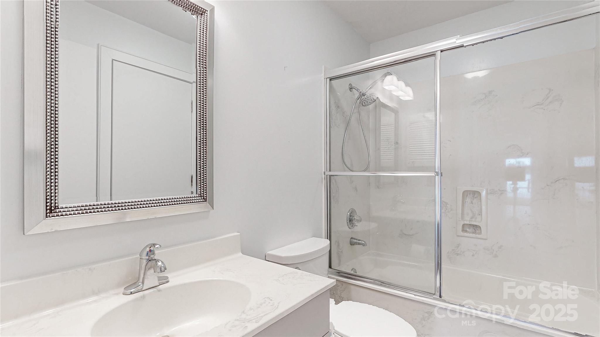 Lake Club - Residential