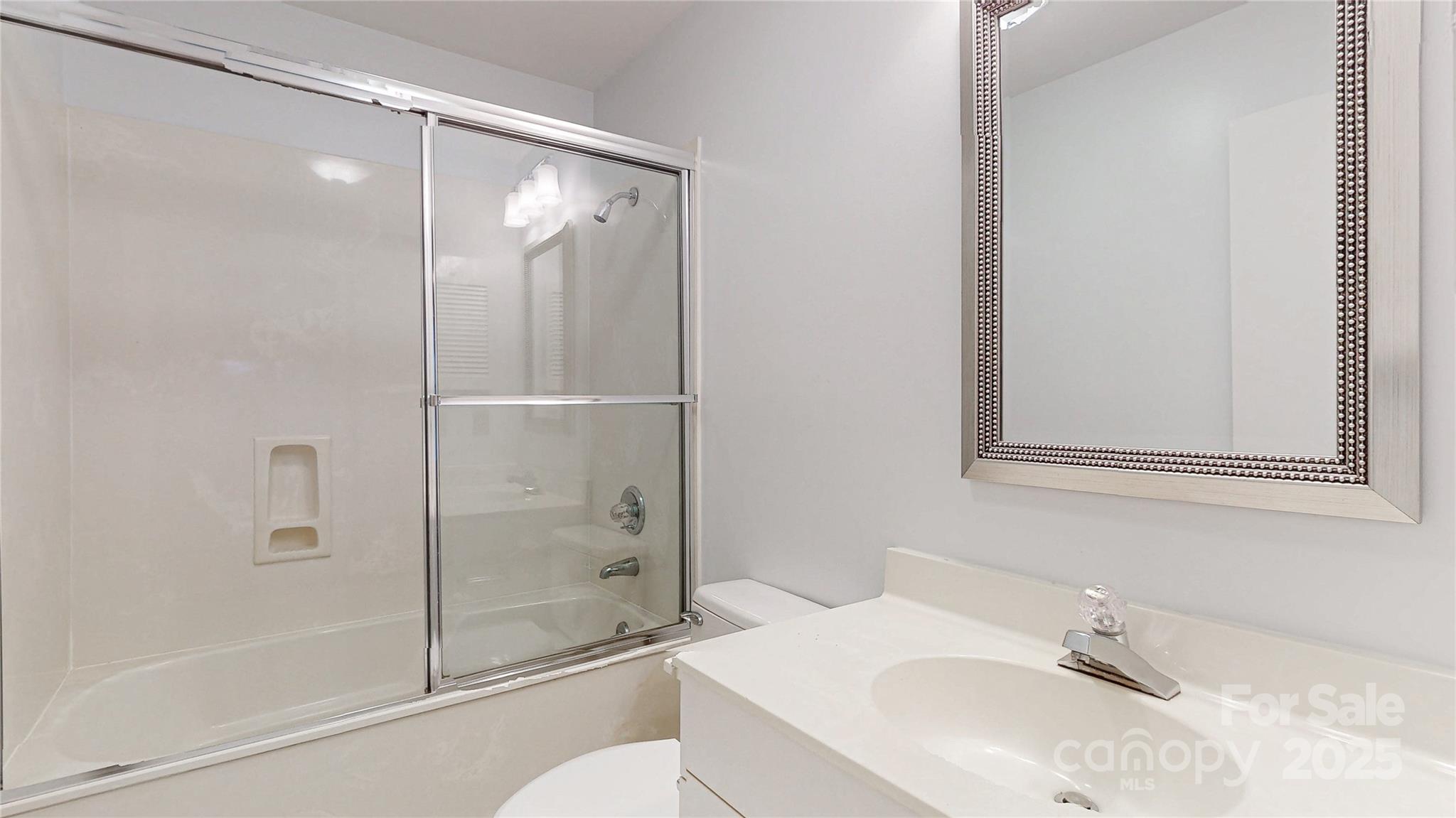 Lake Club - Residential