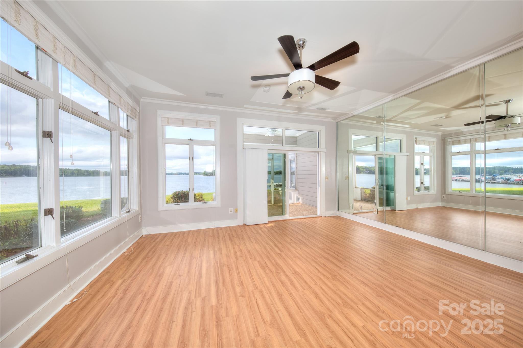 Lake Club - Residential