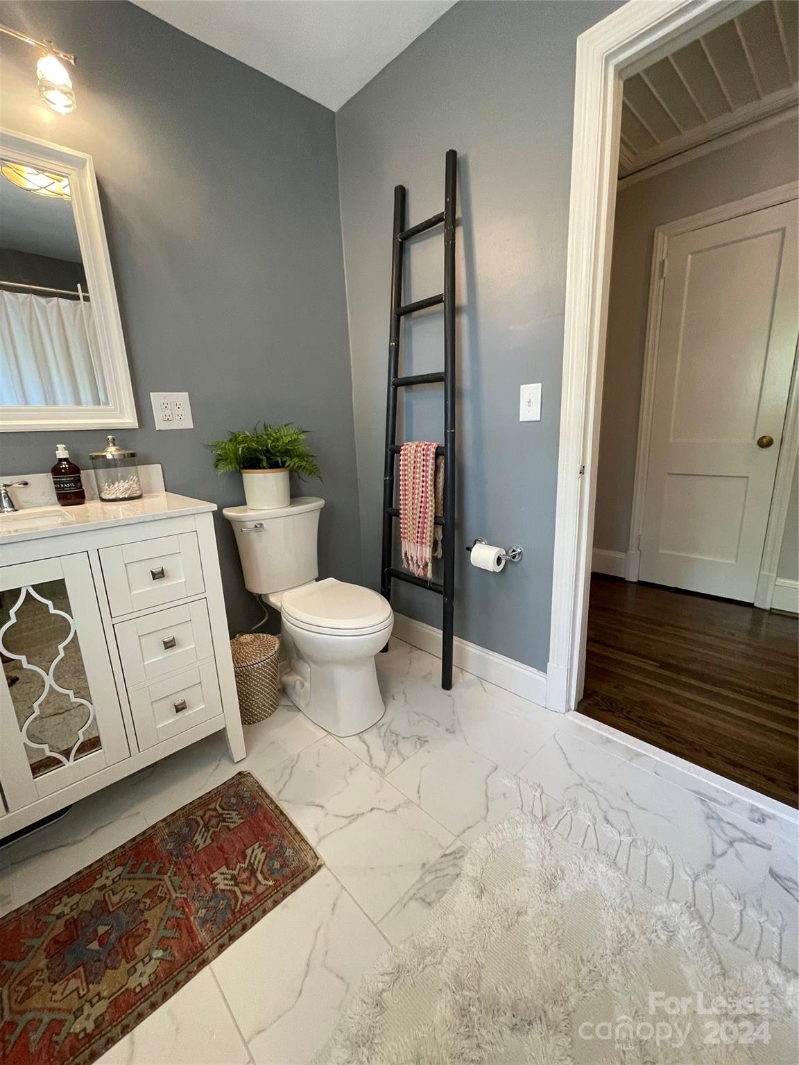 Downtown District - Residential Lease