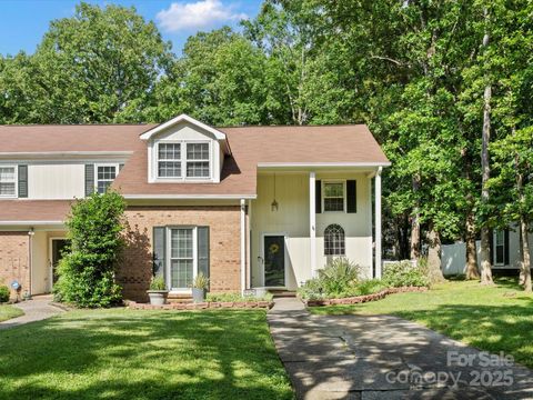 11121 Sevilla Court Charlotte NC 28226