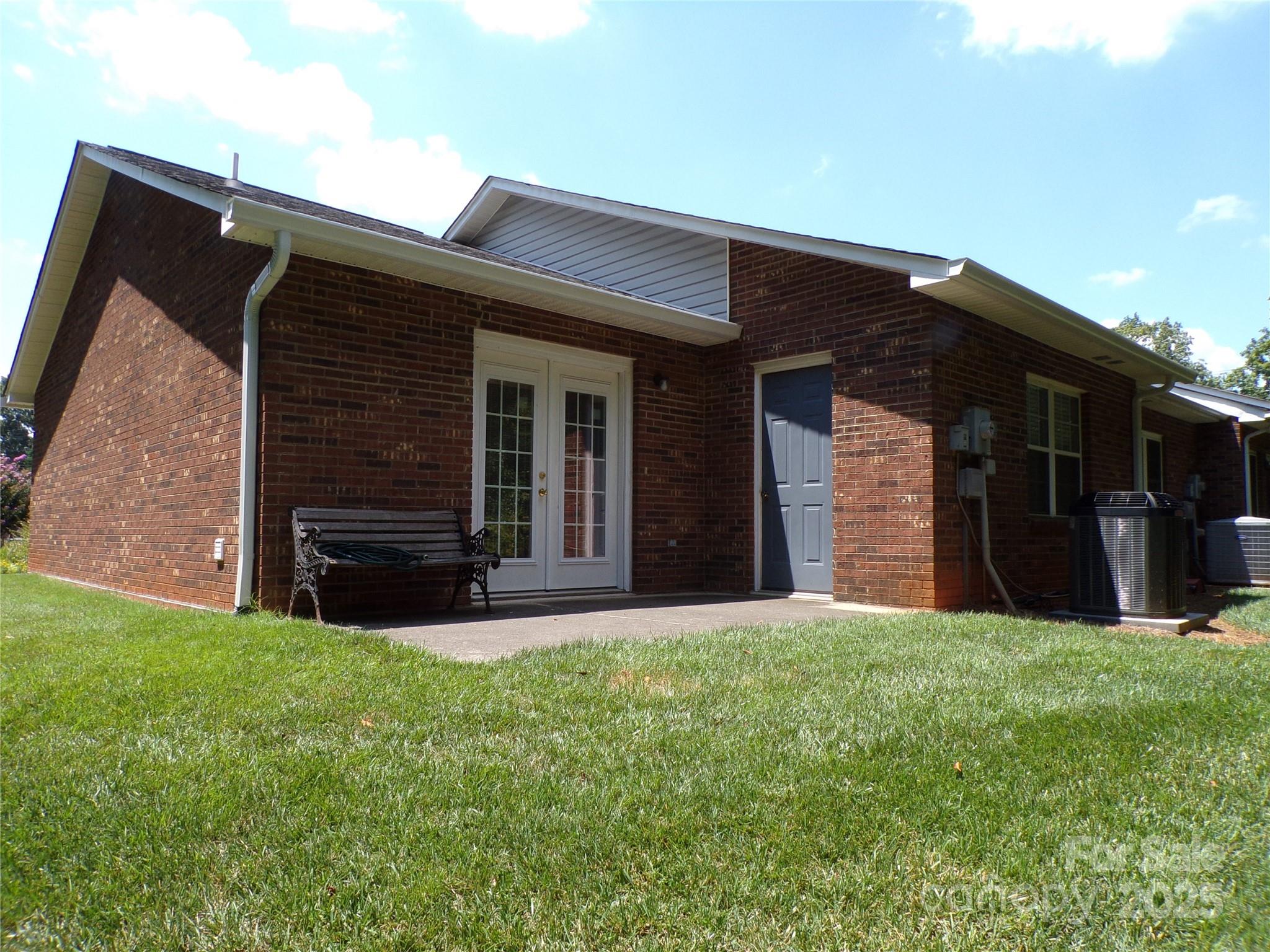 Gateway Townhomes - Residential