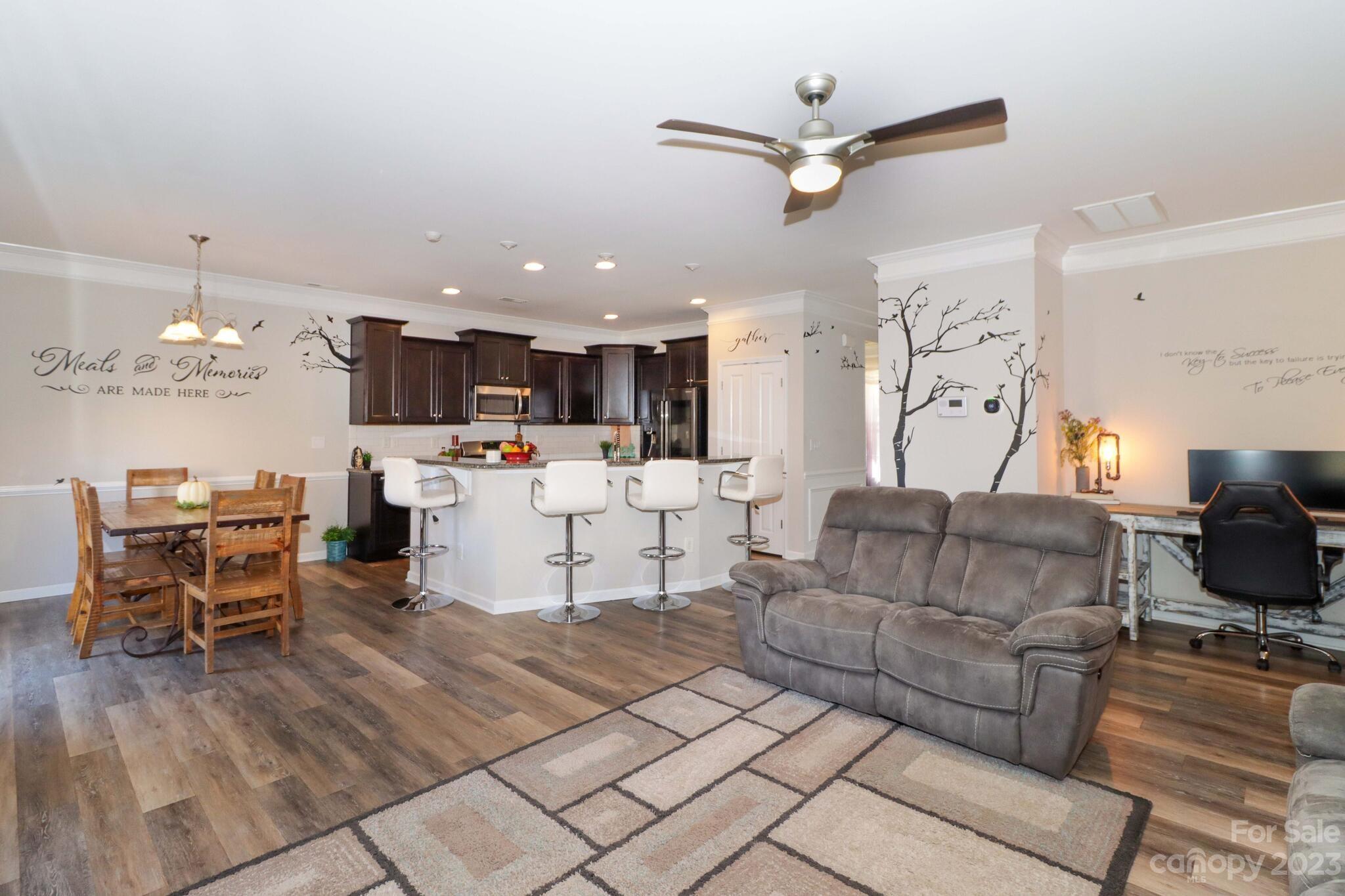 Curtis Pond - Residential