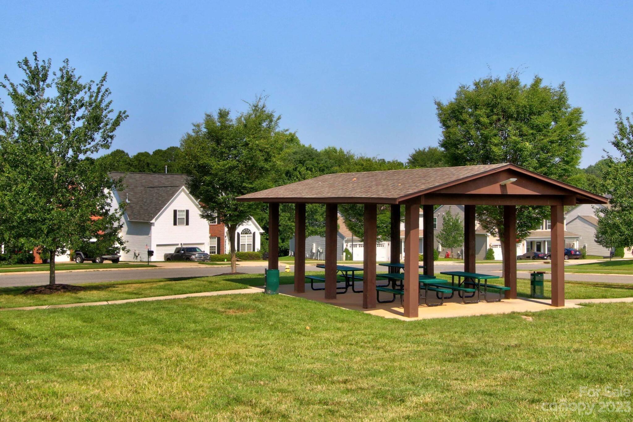 Curtis Pond - Residential