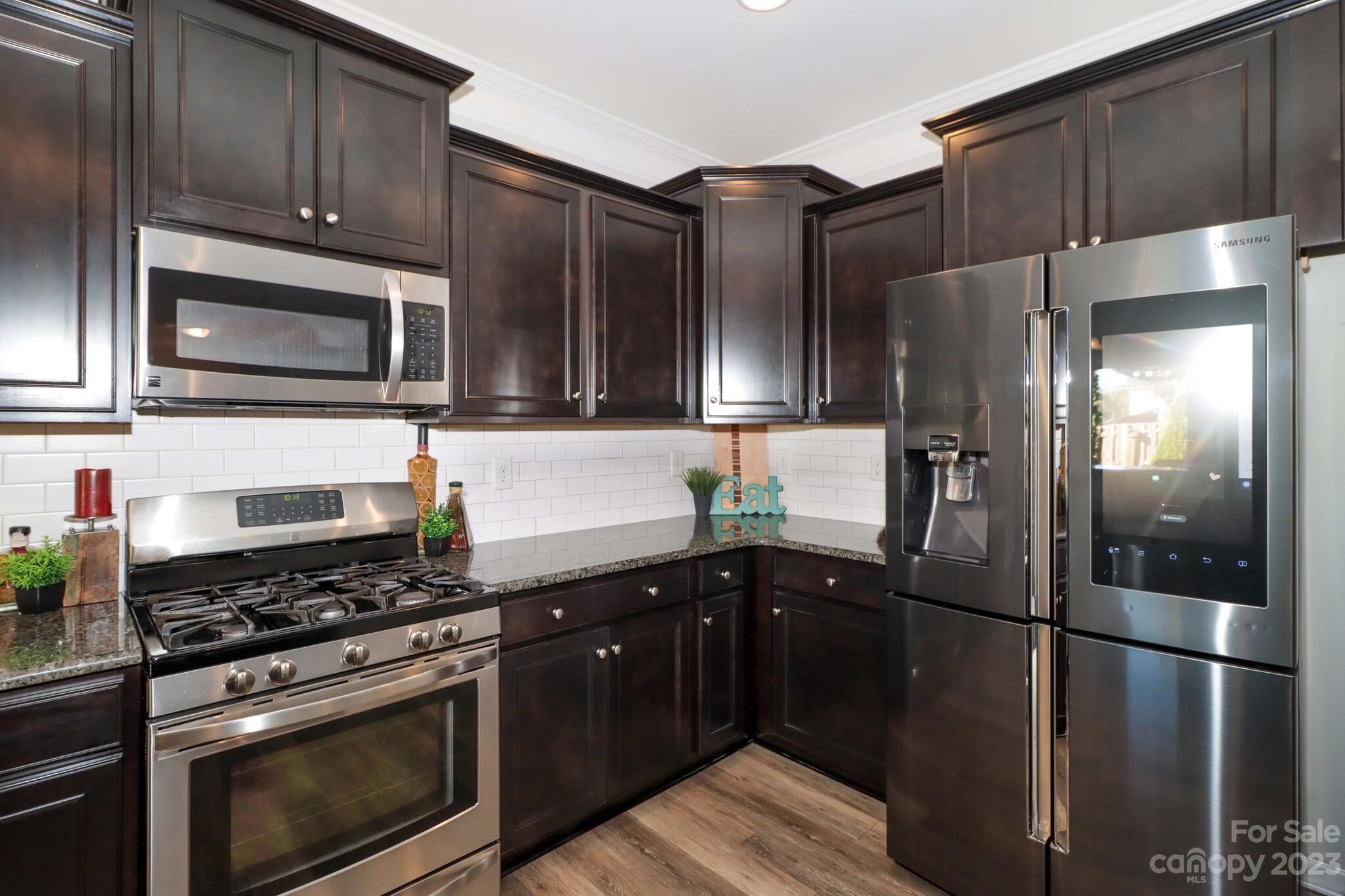 Curtis Pond - Residential