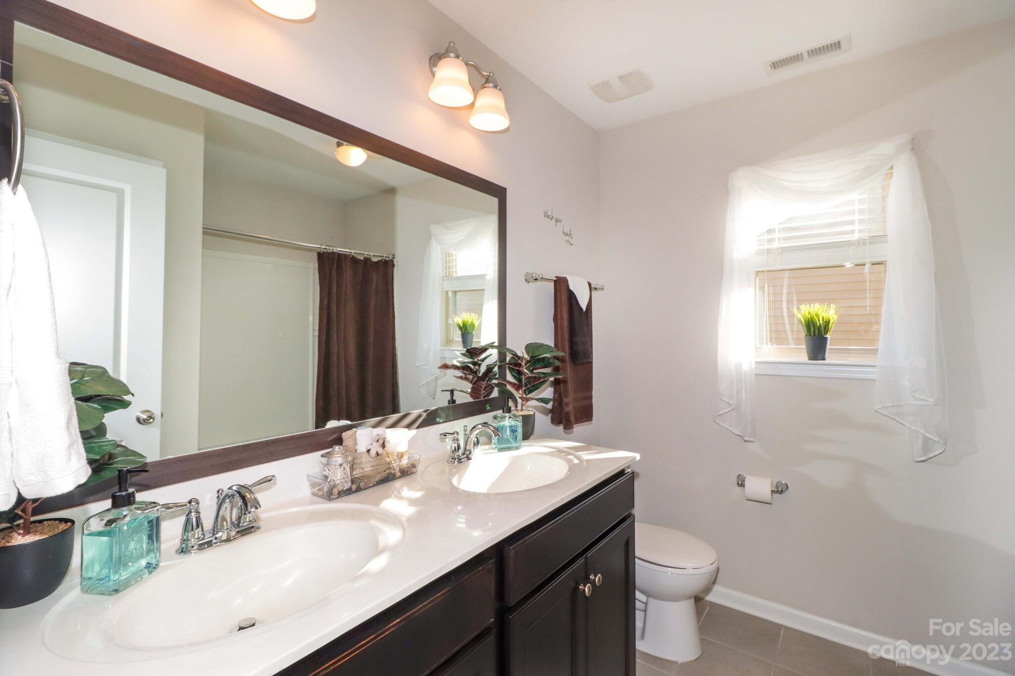 Curtis Pond - Residential