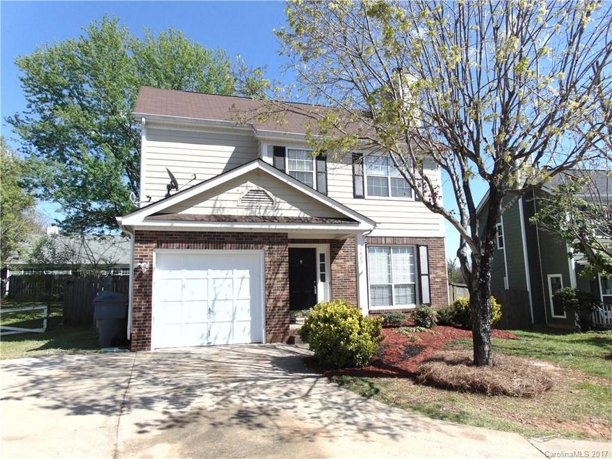 Spacious home in well kept neighborhood.  Cul-de-sac location near the university area. Home offers 3 bedrooms 2 and 1/2 baths. Master has vaulted ceilings and large master bath. Large secondary bedrooms. Living room with brick fireplace.  Fenced back yard. New flooring in kitchen and bath.