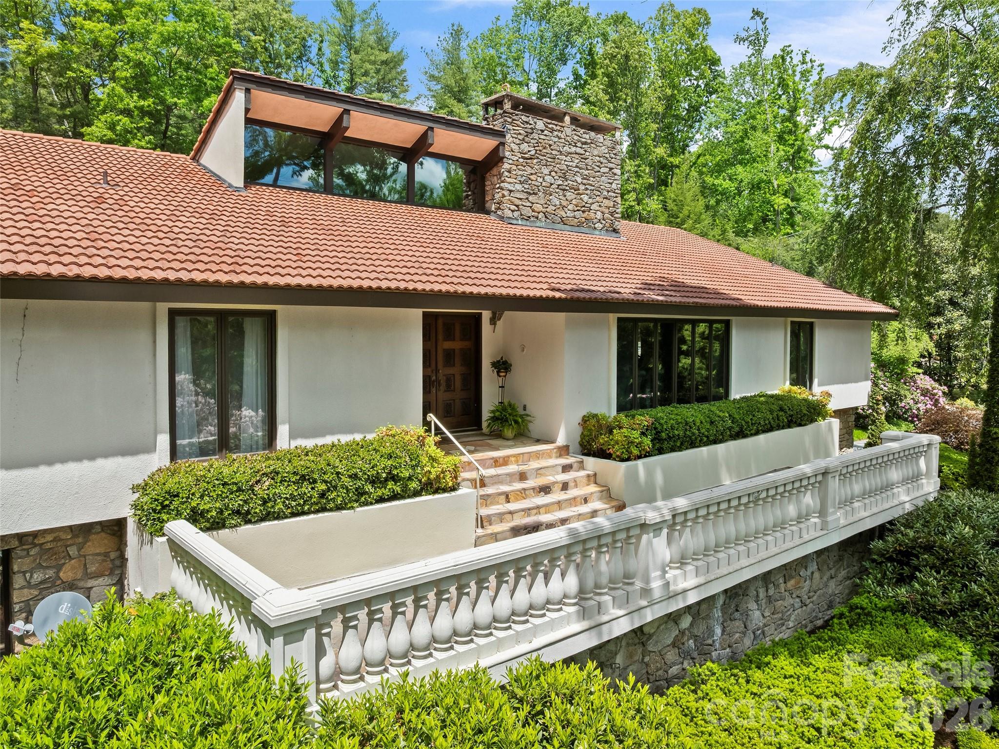 69 Forest Road