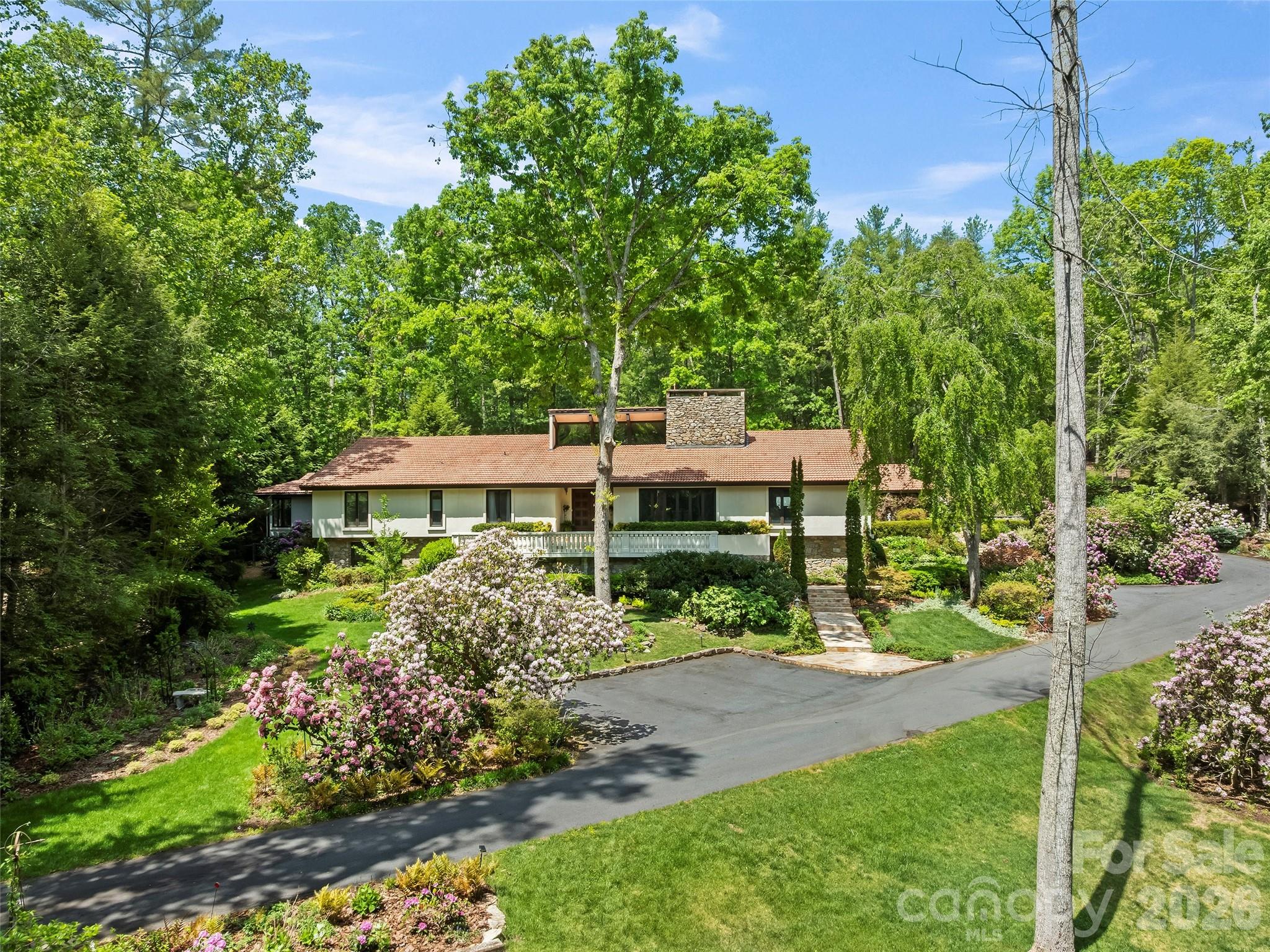69 Forest Road