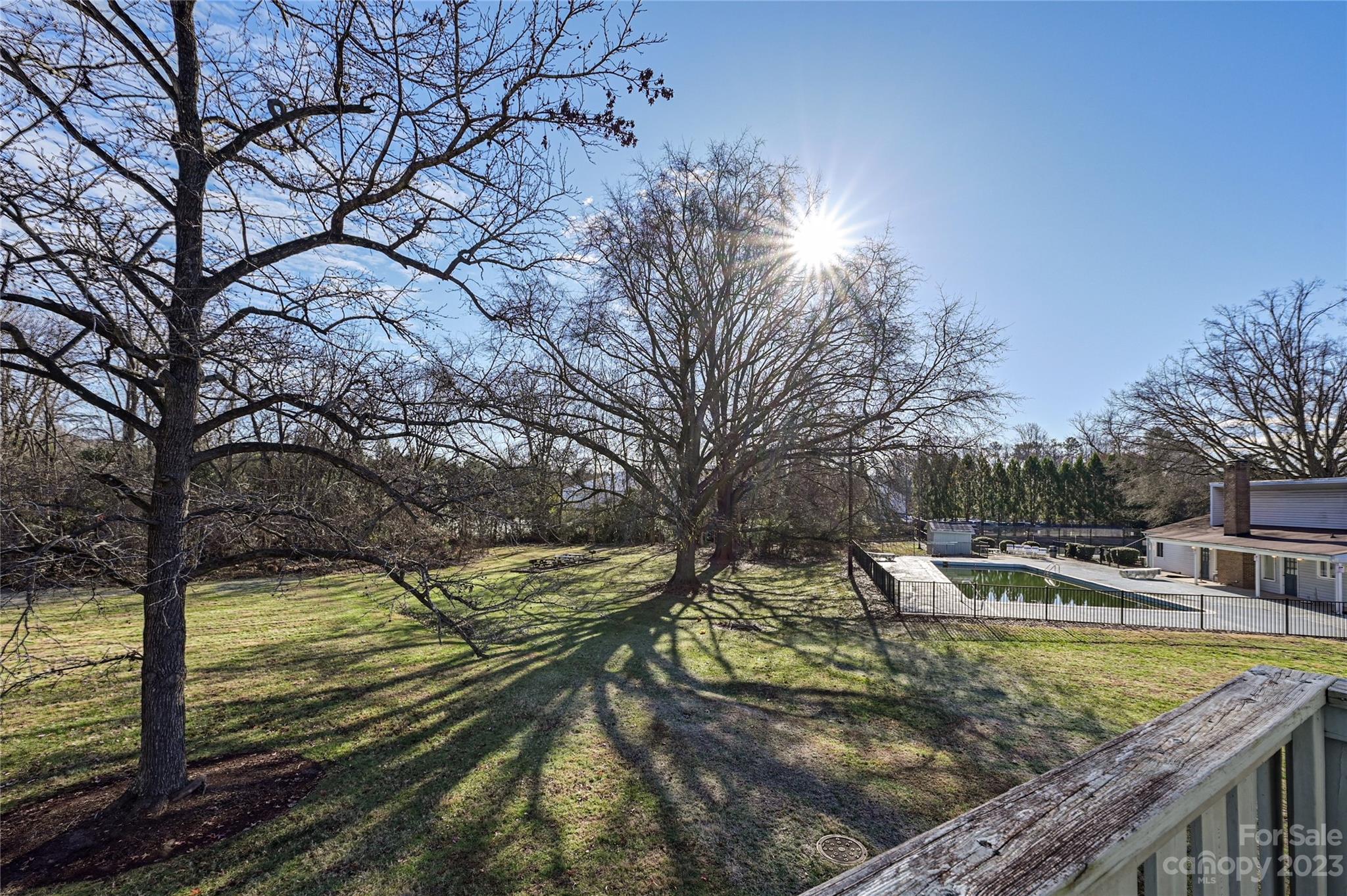 Sharon Lakes - Residential