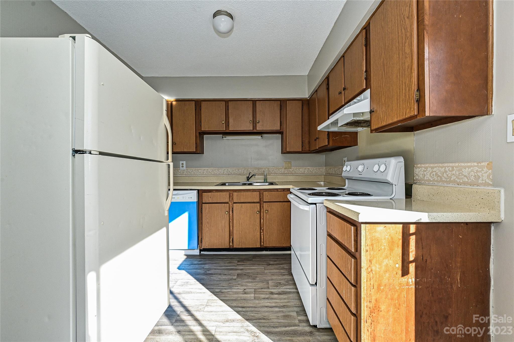 Sharon Lakes - Residential