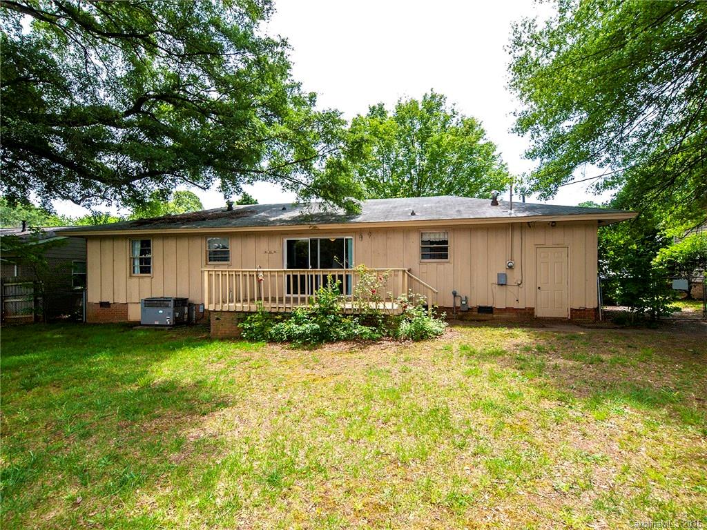 Colonial Village - Residential