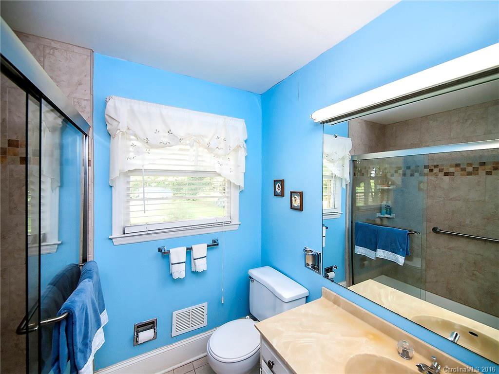 Colonial Village - Residential