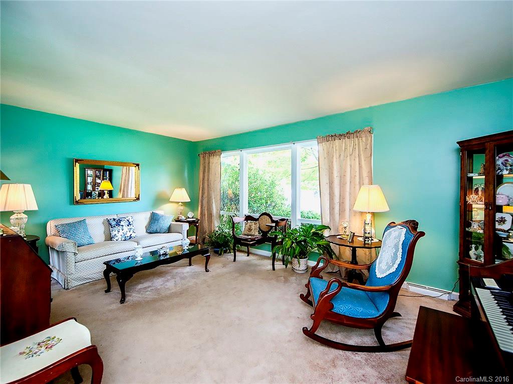 Colonial Village - Residential