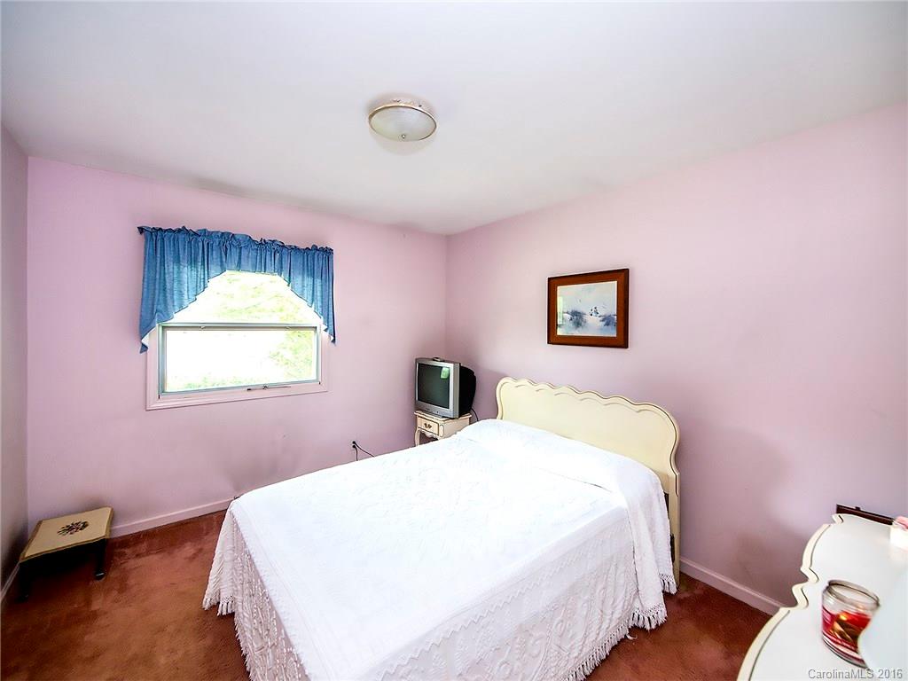 Colonial Village - Residential