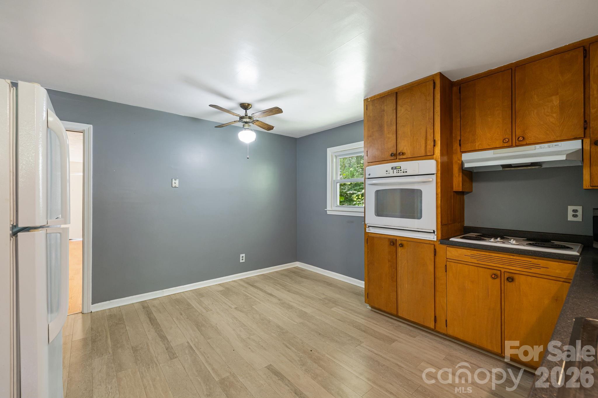 917 Fassifern Court