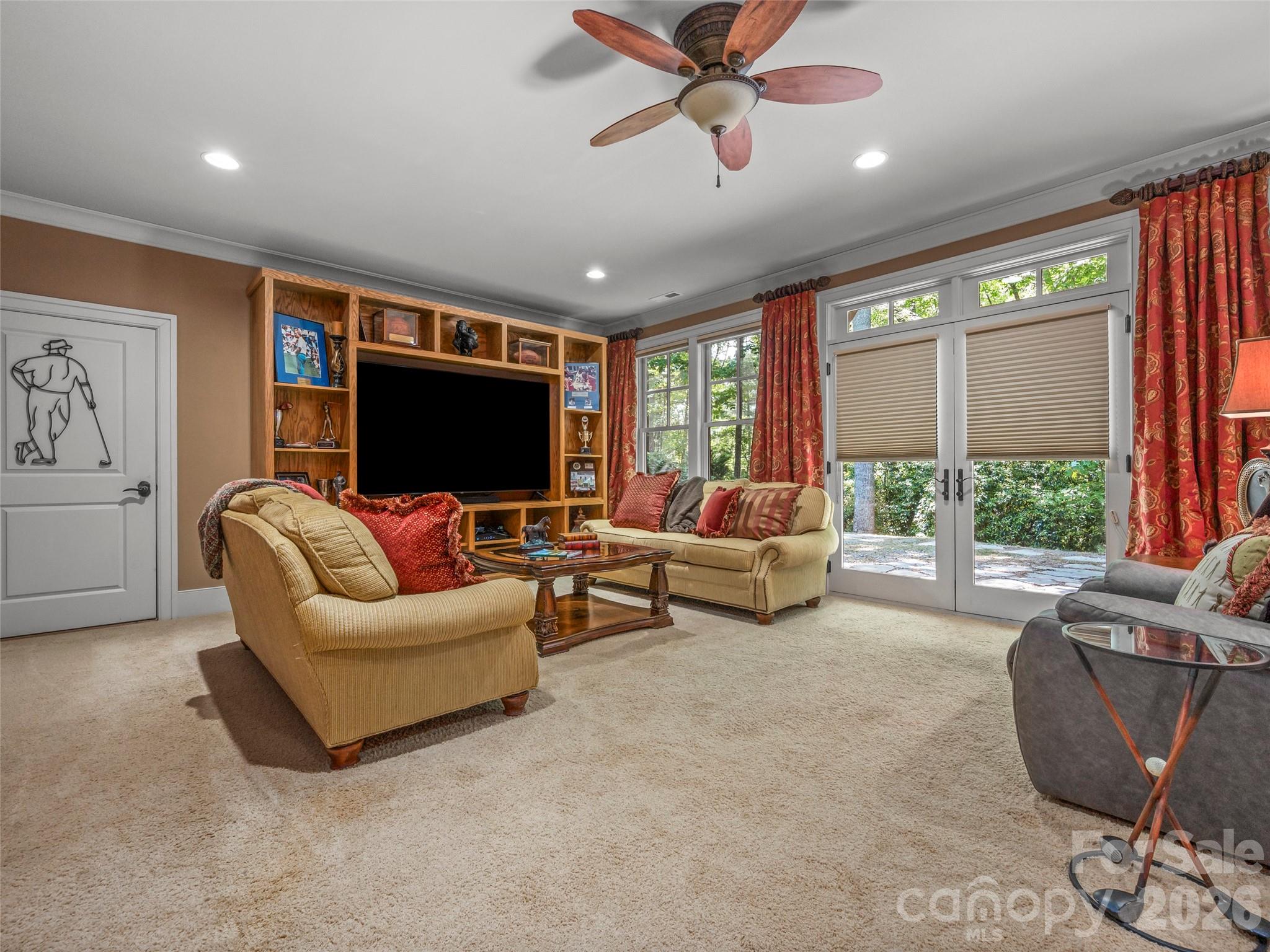 Champion Hills - Residential