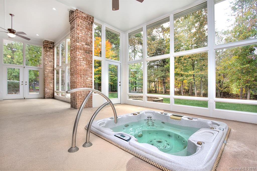 Mayhew Country Estates - Residential