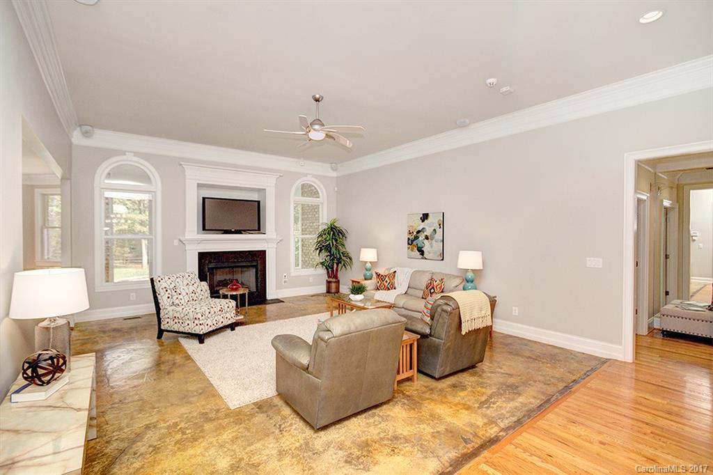 Mayhew Country Estates - Residential