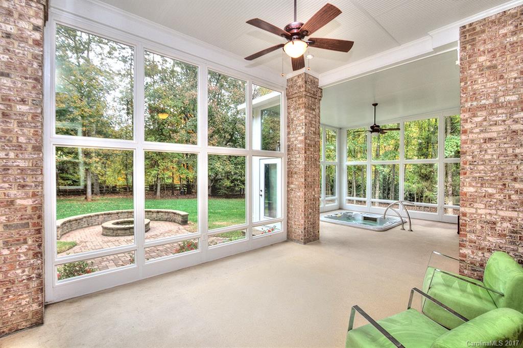 Mayhew Country Estates - Residential