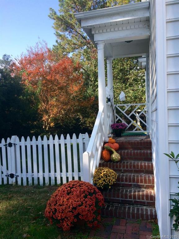 Country Club - Residential