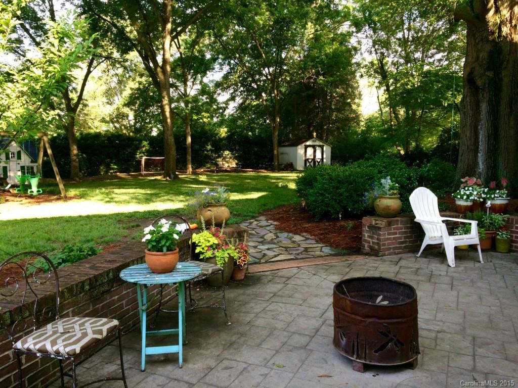 Country Club - Residential