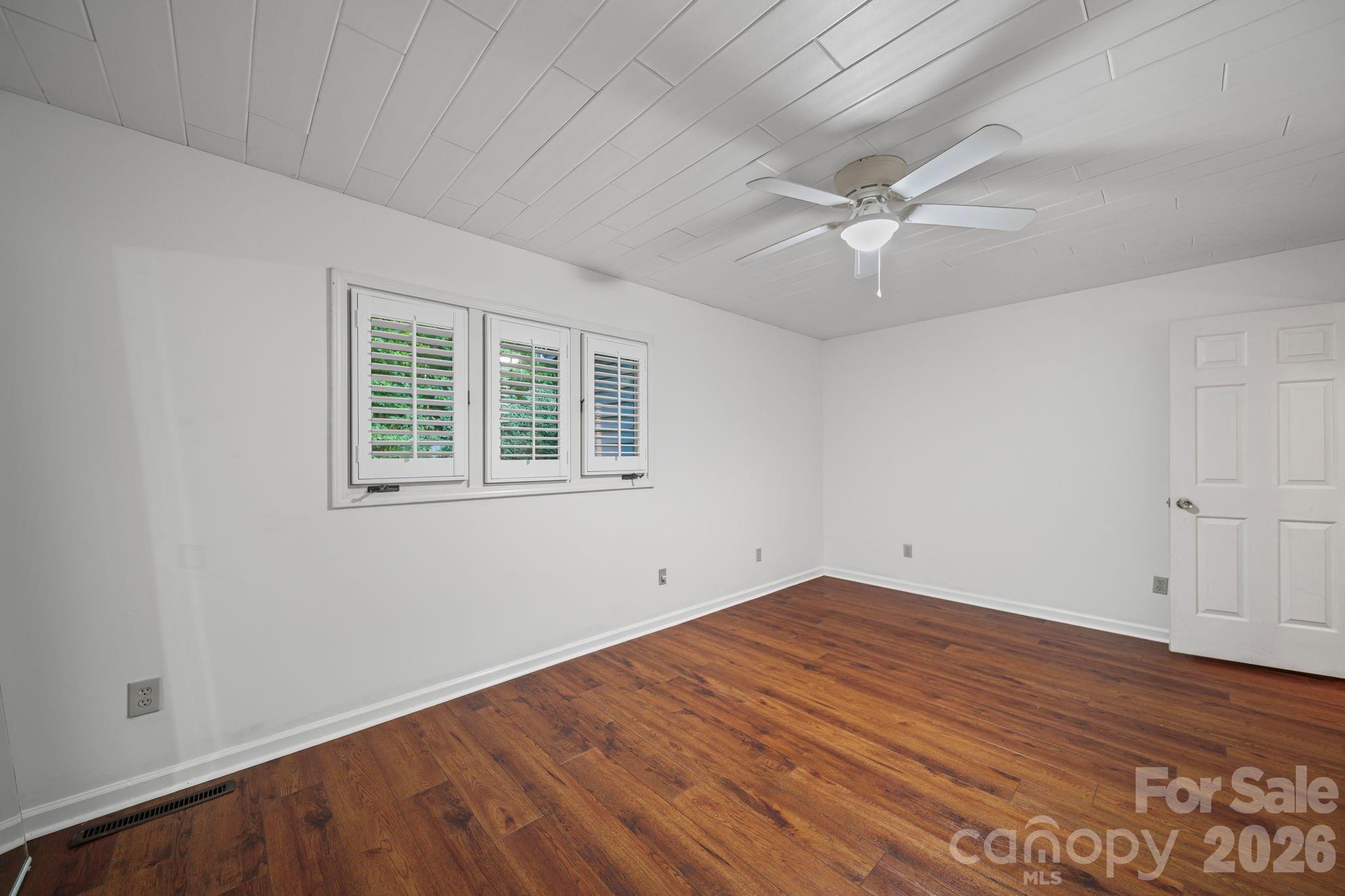 Wellington Hills - Residential