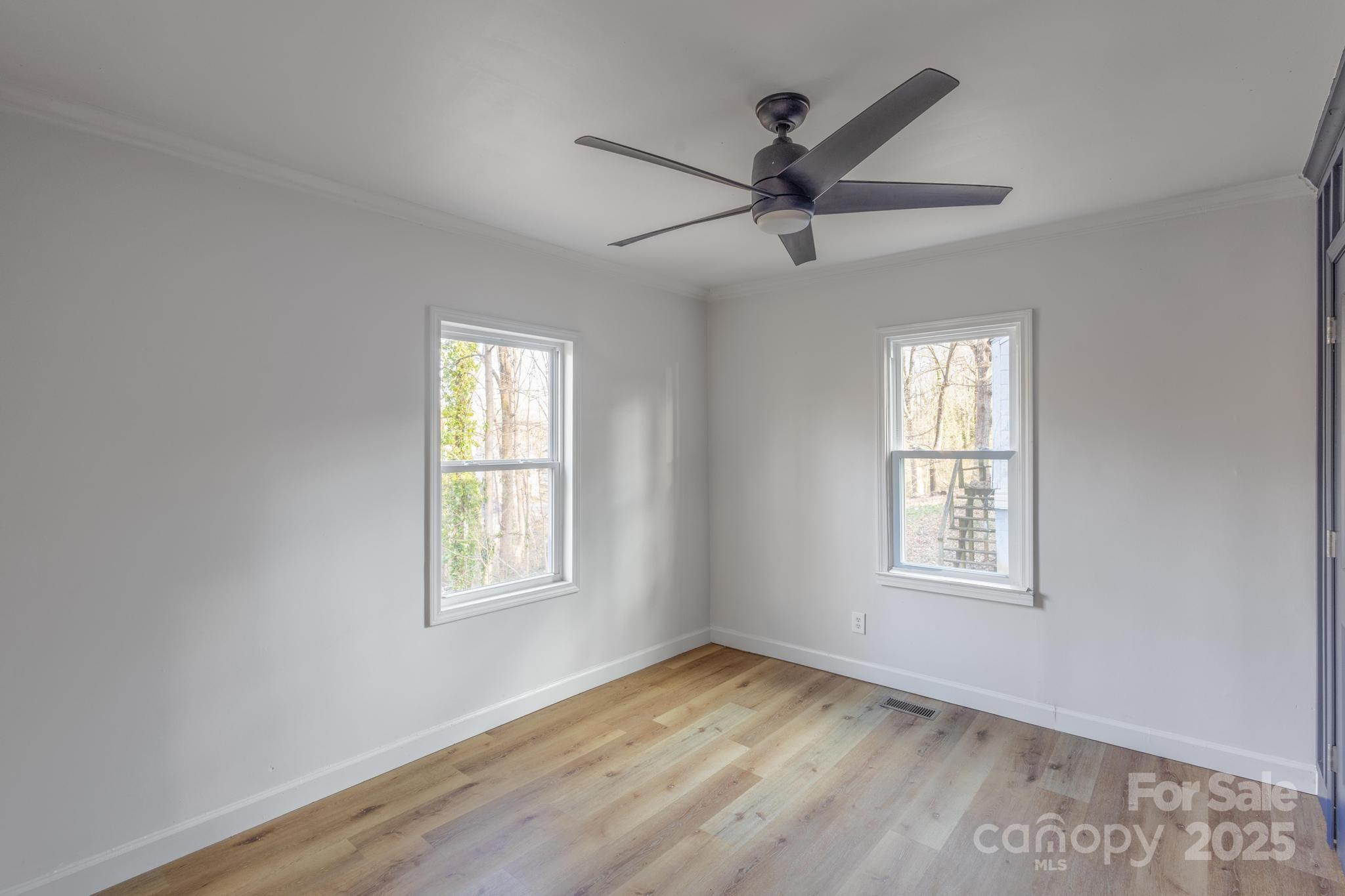 HENKEL CRAIG LIVESTOCK - Residential