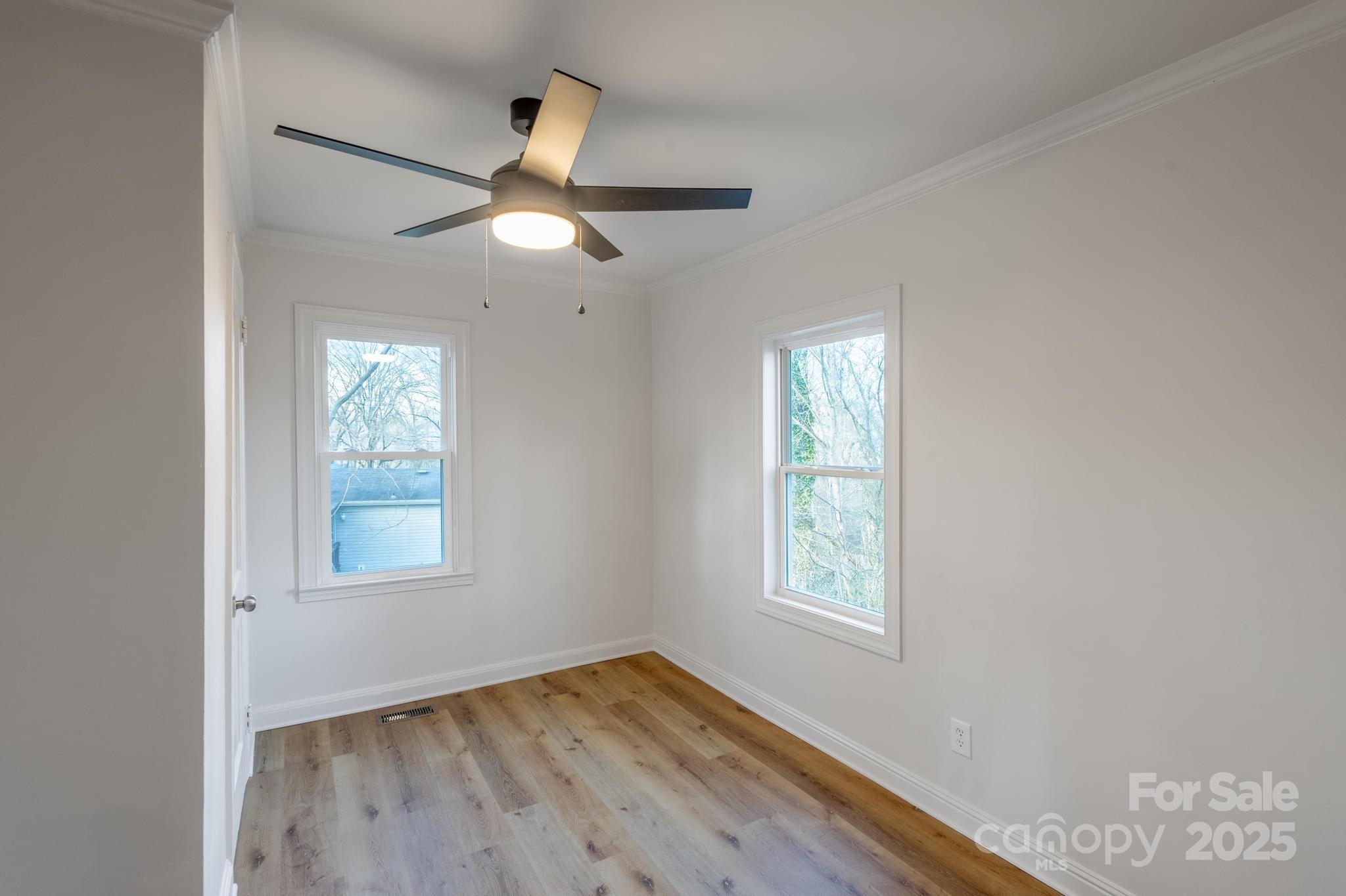 HENKEL CRAIG LIVESTOCK - Residential