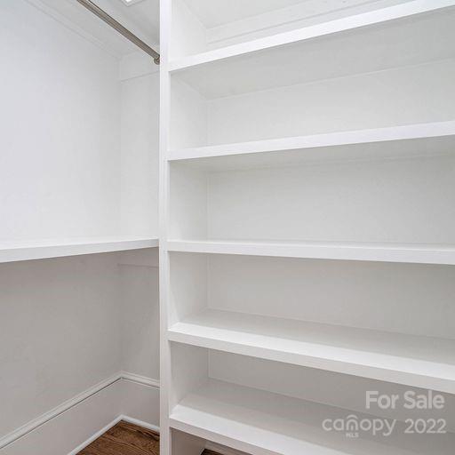 Seven Oaks - Residential