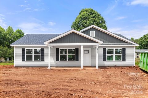 Single Family Residence in Maiden NC 401 Clemons Avenue.jpg