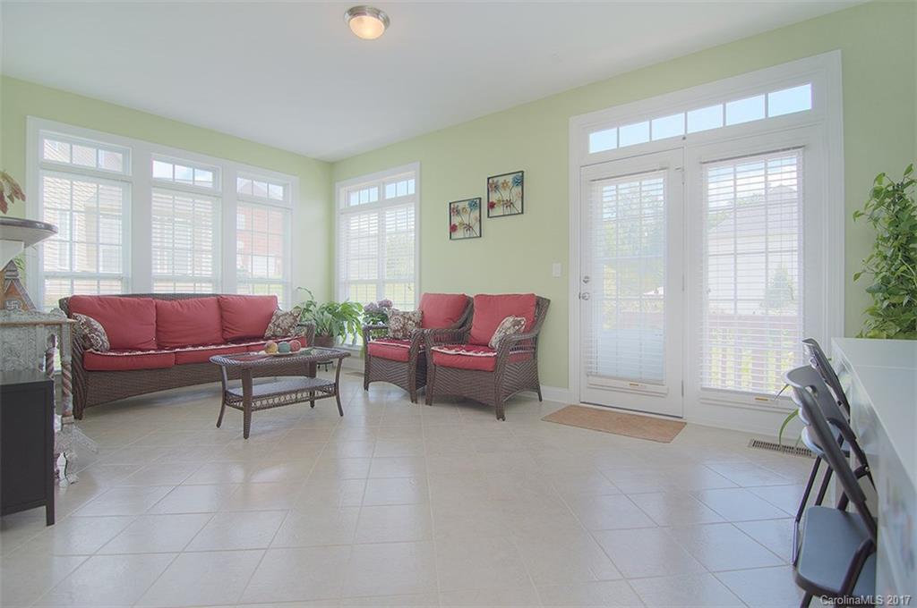 Old Stone Crossing - Residential