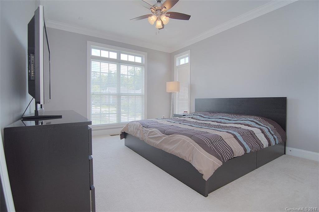 Old Stone Crossing - Residential