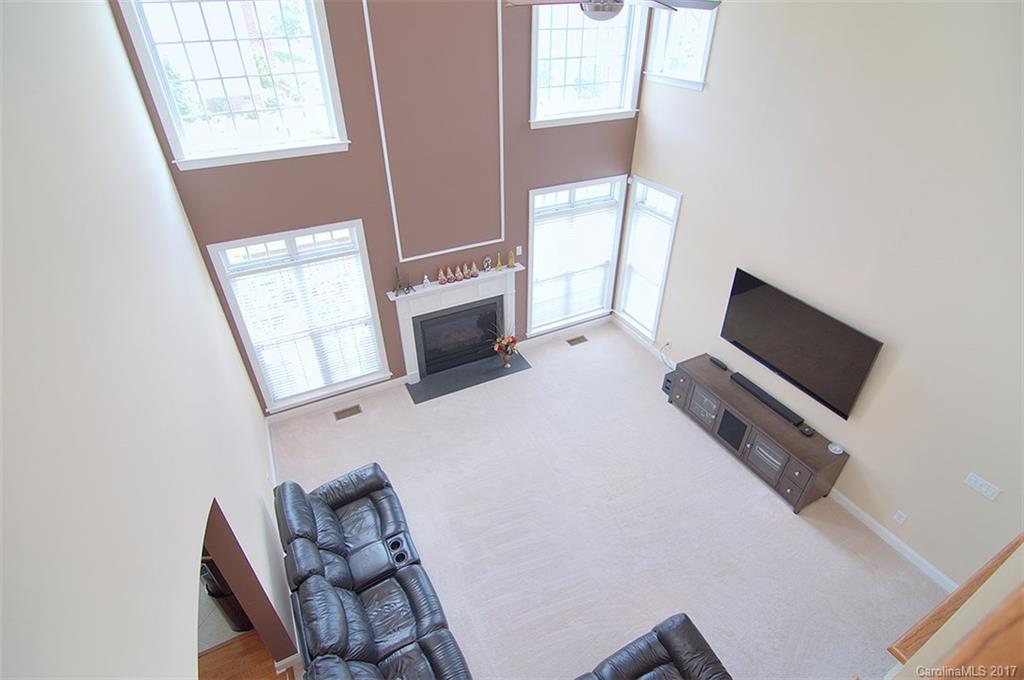 Old Stone Crossing - Residential