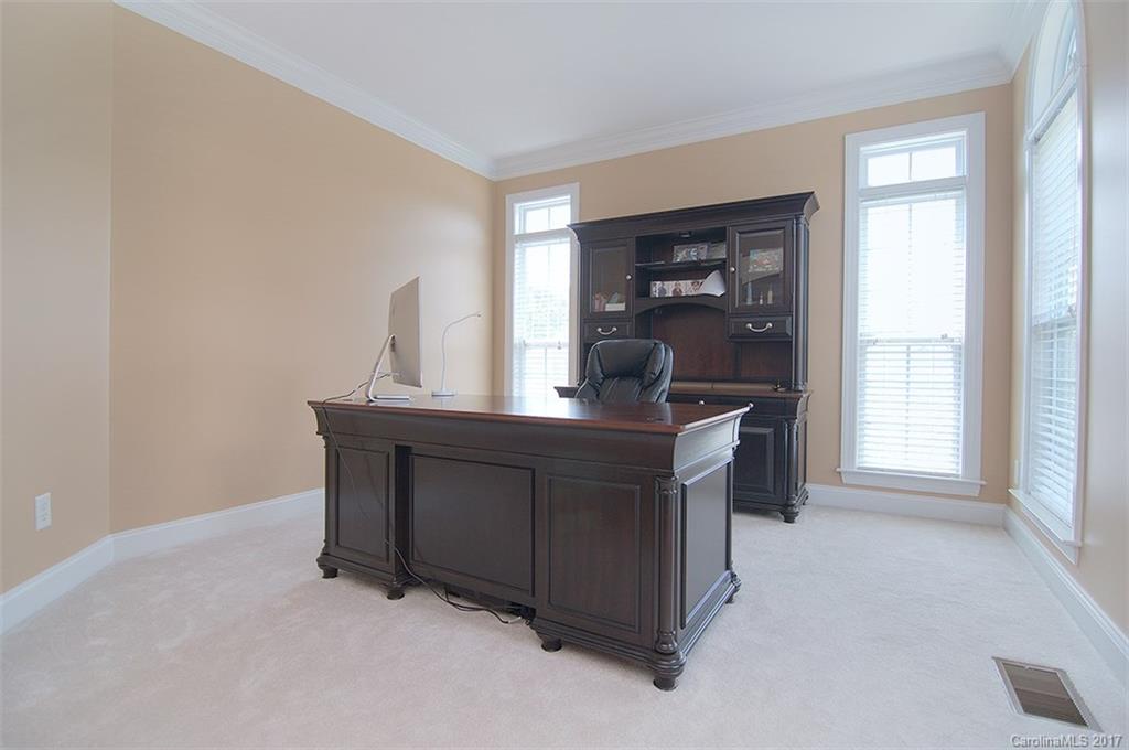 Old Stone Crossing - Residential