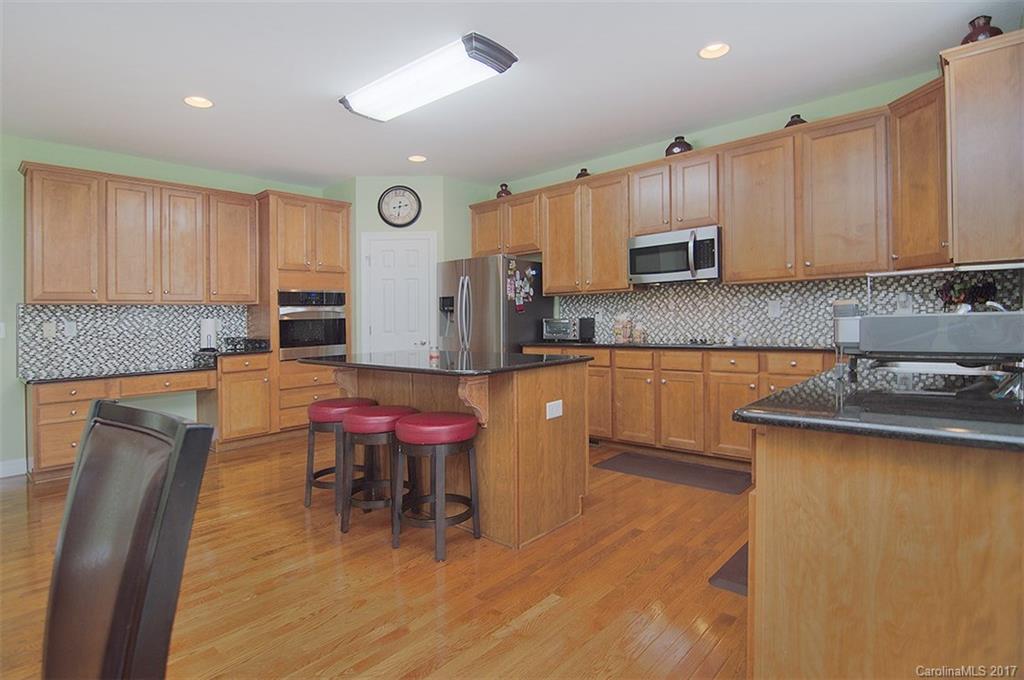 Old Stone Crossing - Residential