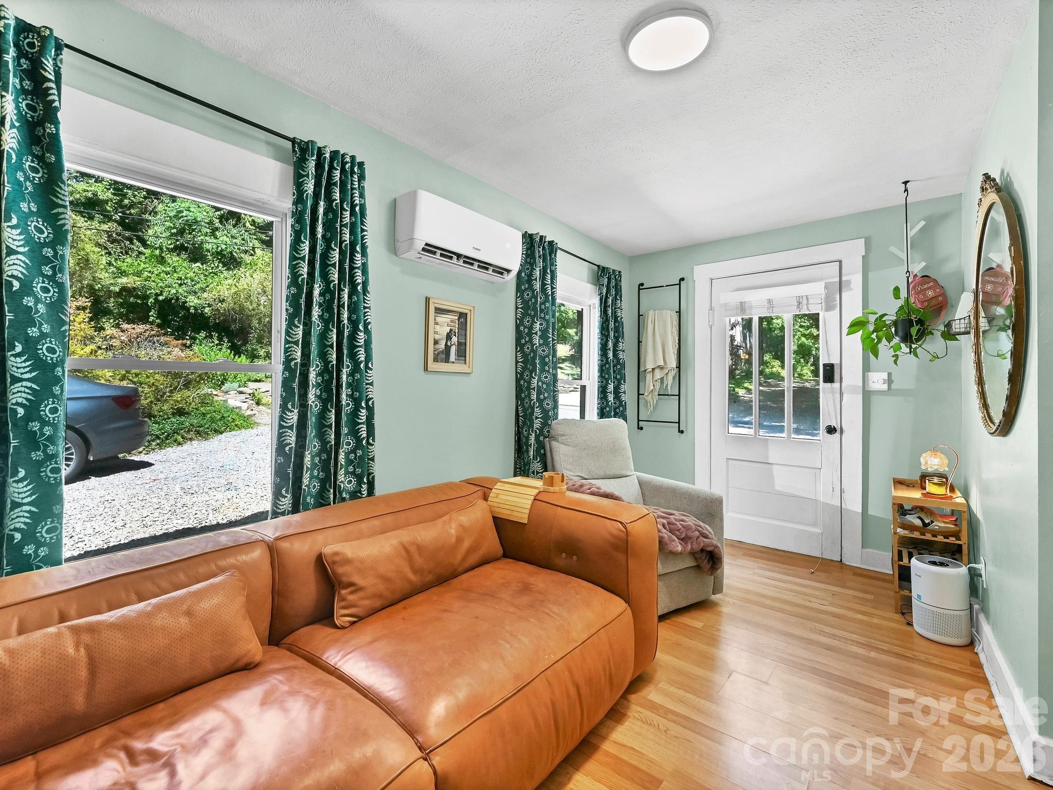 24 Chatham Road