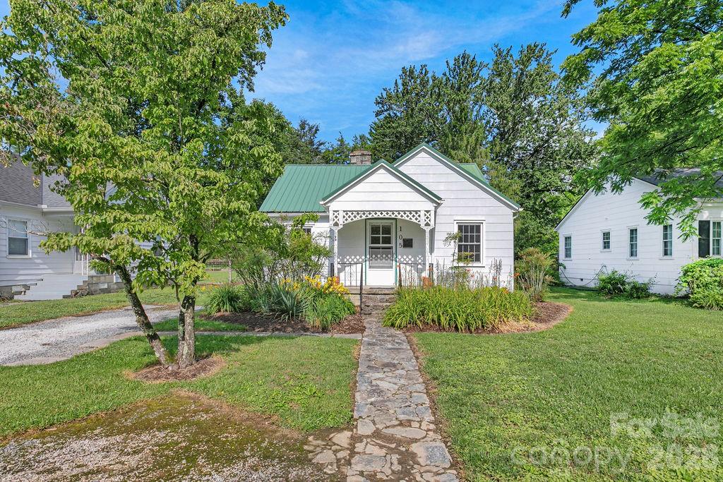 105 Parkview Drive