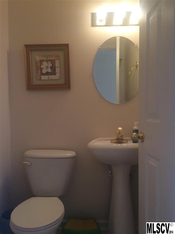 Maple Crest - Residential