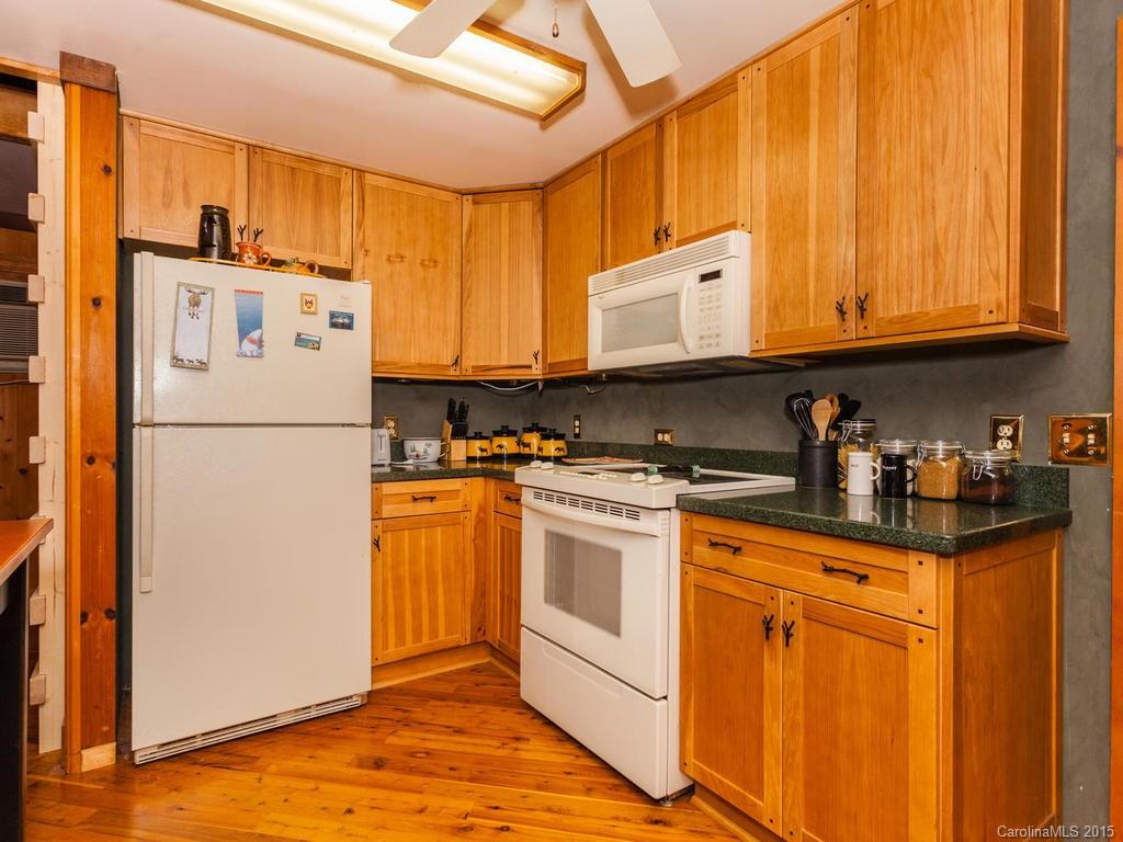 Brook Forest - Residential