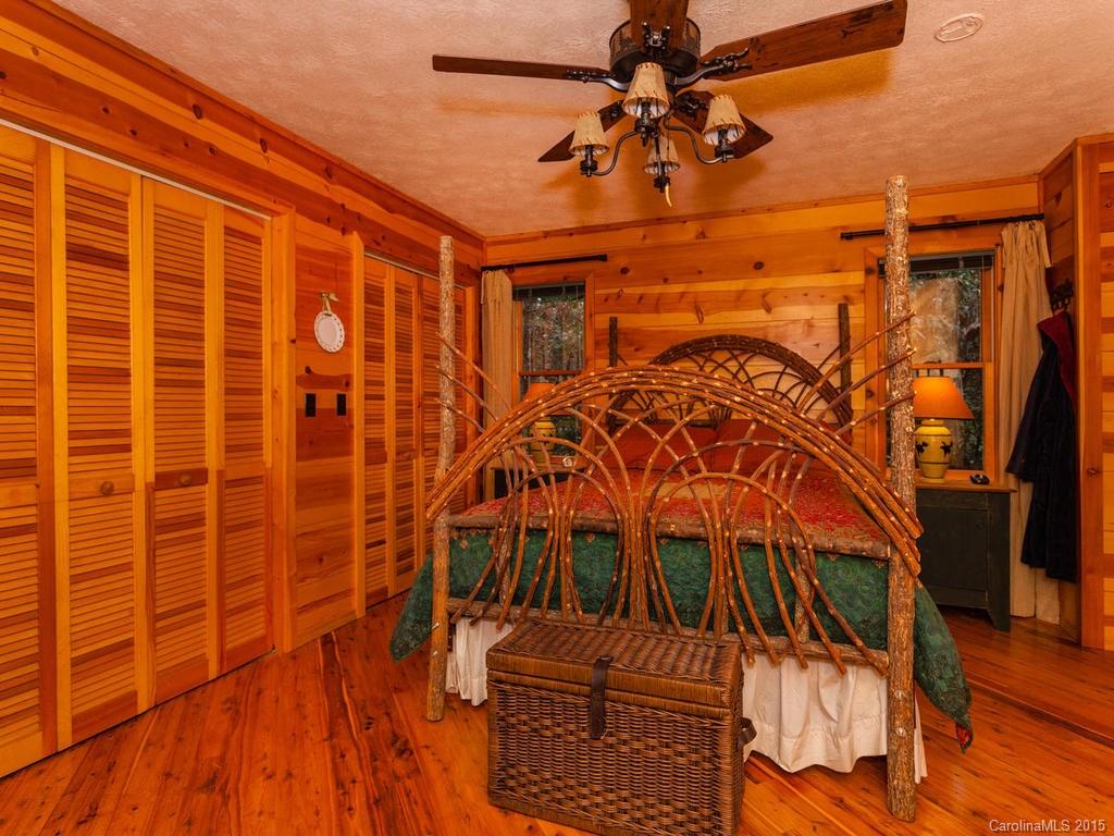 Brook Forest - Residential