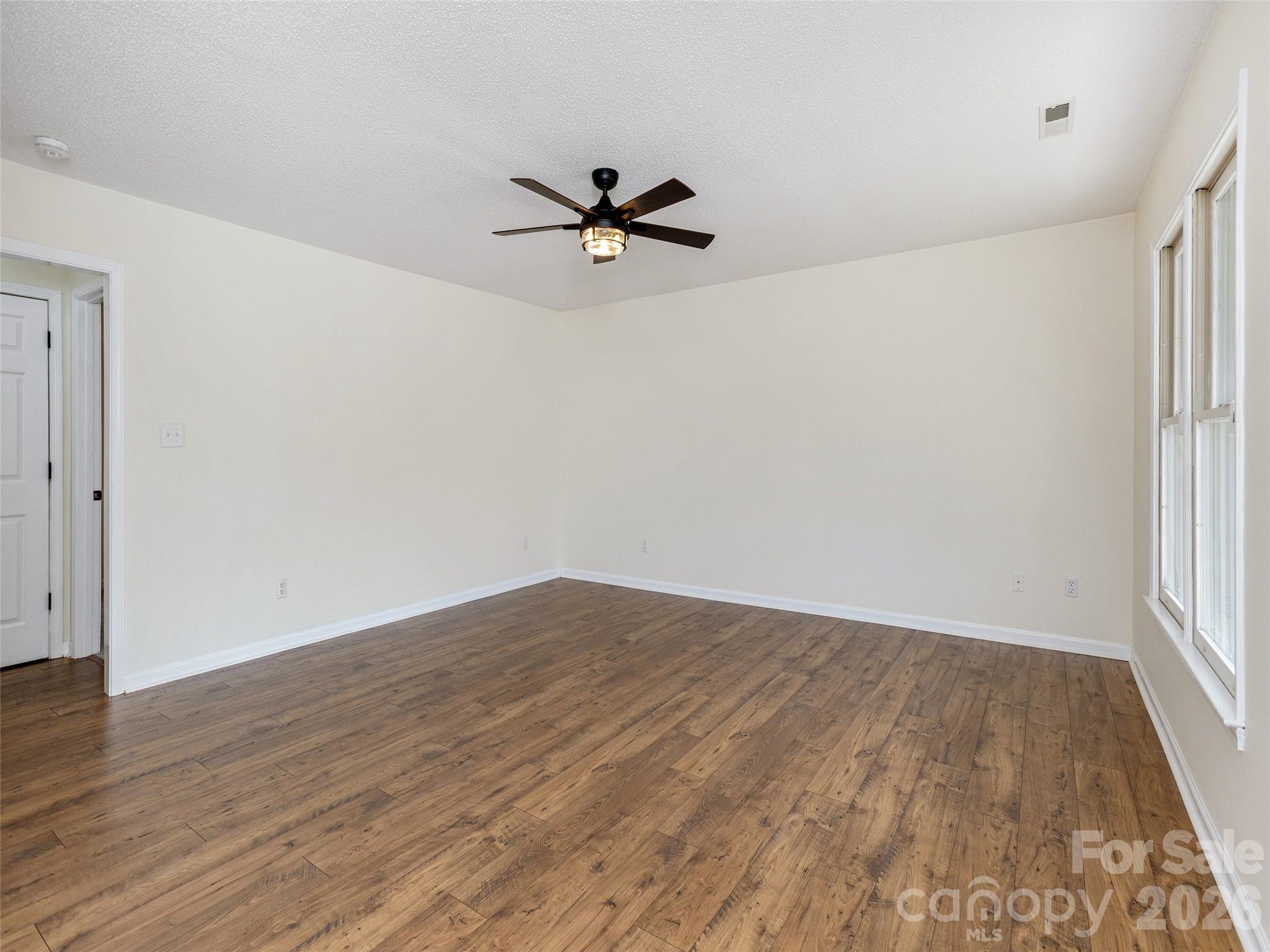 The Hills At Averys Creek - Residential