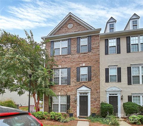 Photo of 11503 Destin Lane, Charlotte, NC 28277 (MLS # 4330772)